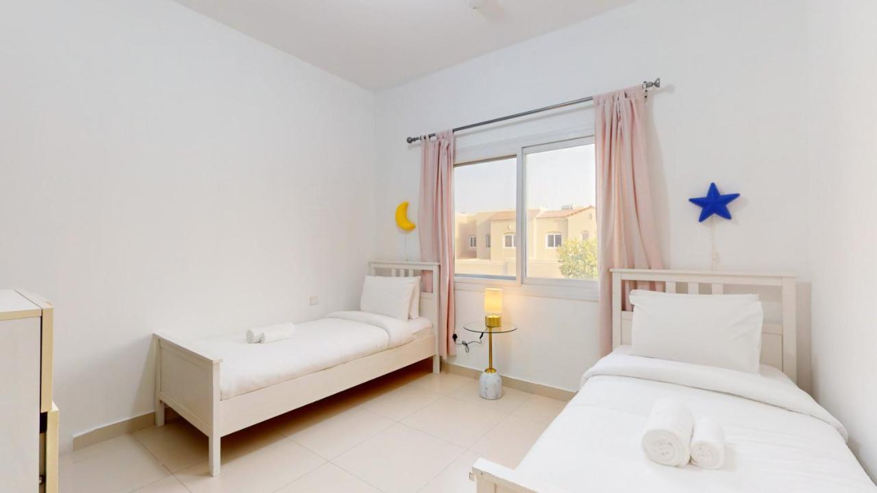 Bella Casa At Serena - Peaceful Three Bed Villa دبي المظهر الخارجي الصورة