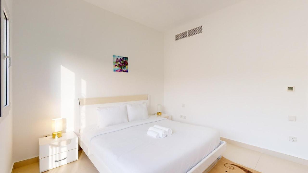 Bella Casa At Serena - Peaceful Three Bed Villa دبي المظهر الخارجي الصورة